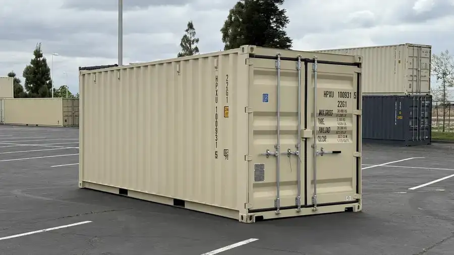 20ft Shipping Containers for Sale - Image 5