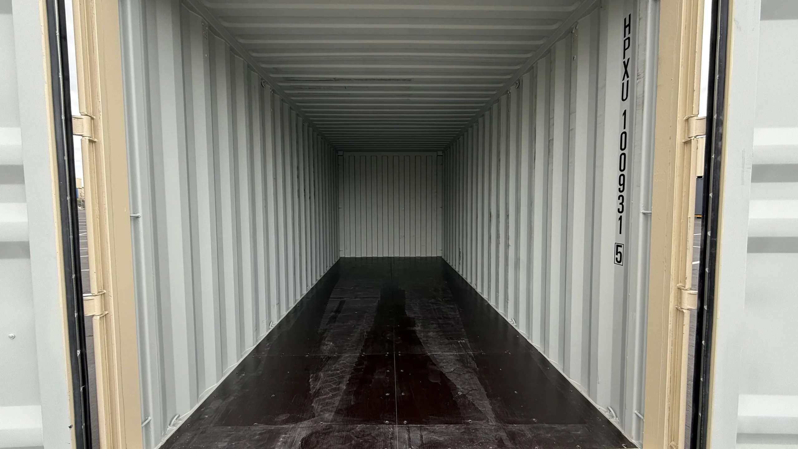 20ft Shipping Containers for Sale - Image 4