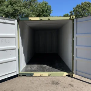 20 x 8 x 8.5 new camo shipping/storage container - Image 6